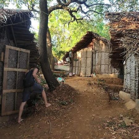 Bindhya Home Stay Gokarna Kudle Beach Esterno foto